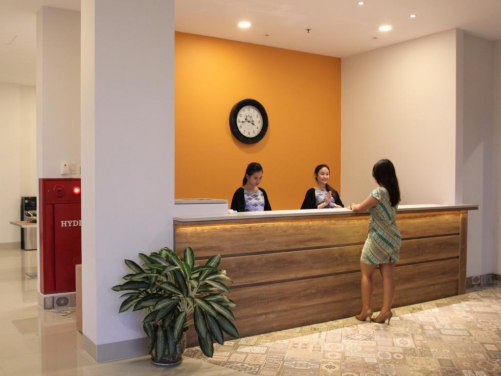 Sparks Odeon Sukabumi, Artotel Curated Exteriér fotografie